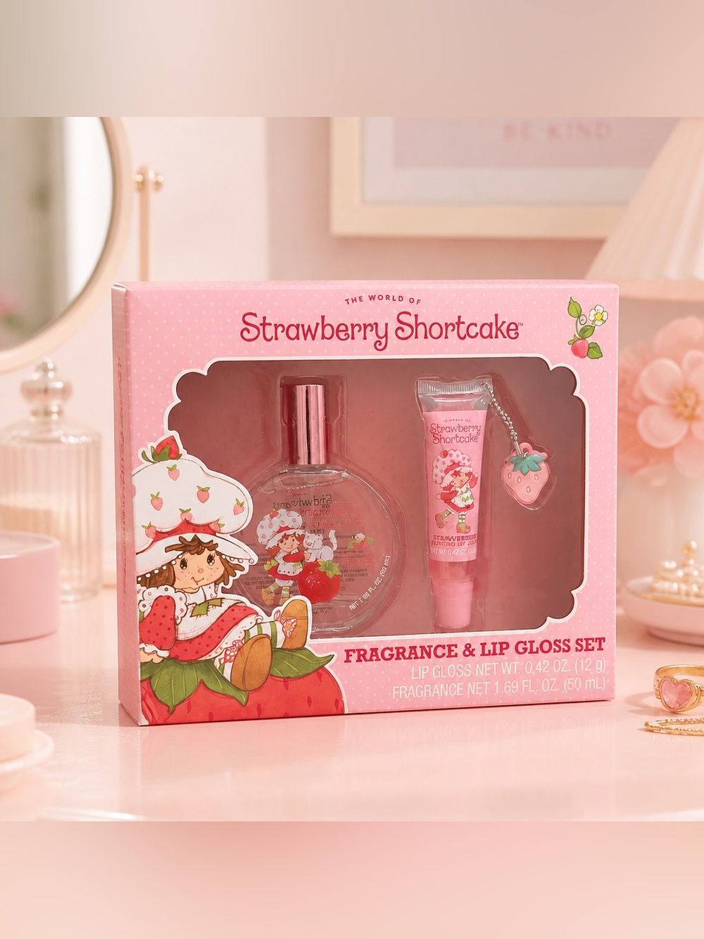 Strawberry Shortcake Kids Gift Set Limited Edition NWT - Picture 1 of 2